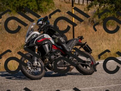 20260801103525-Z63_9959_am_