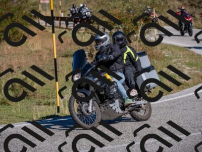 20260927103525-_Z630716_am_