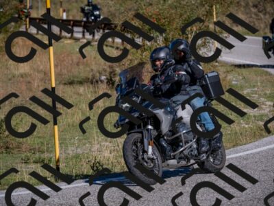 20260927103528-_Z630723_am_