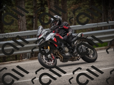 20250517_1212_am_-3