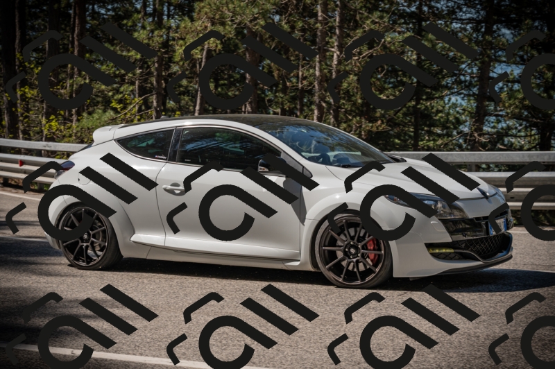 20250517_1015_am_-18