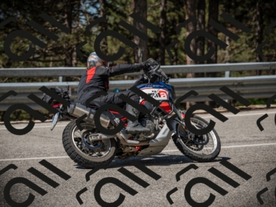 20250517_1033_am_-10