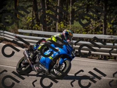 20250517_1036_am_-14