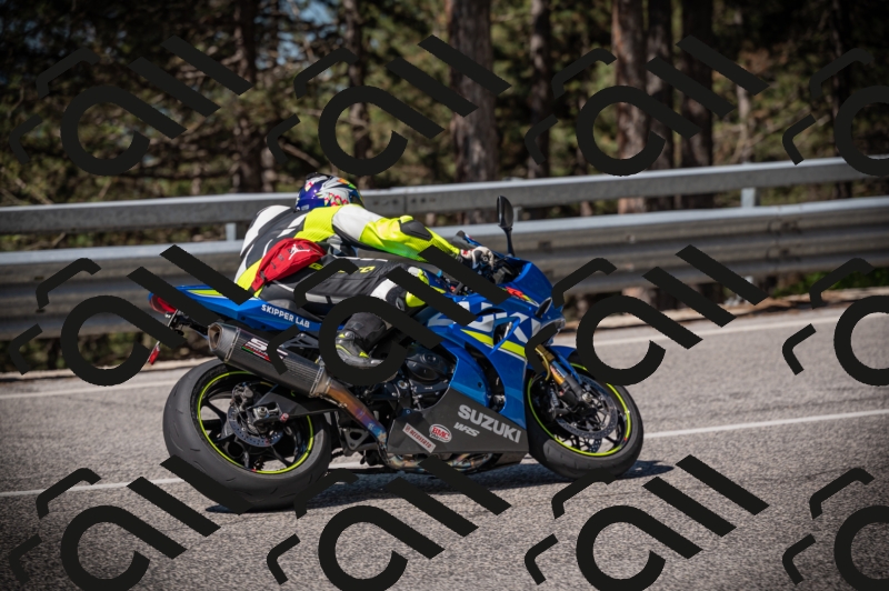 20250517_1036_am_-16