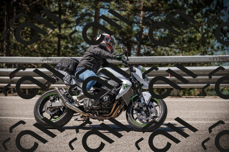 20250517_1041_am_-11