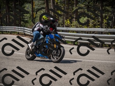 20250517_1057_am_-13