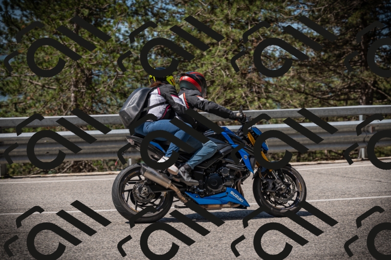 20250517_1057_am_-15