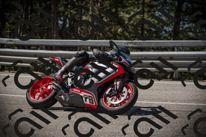 20250517_1100_am_-17