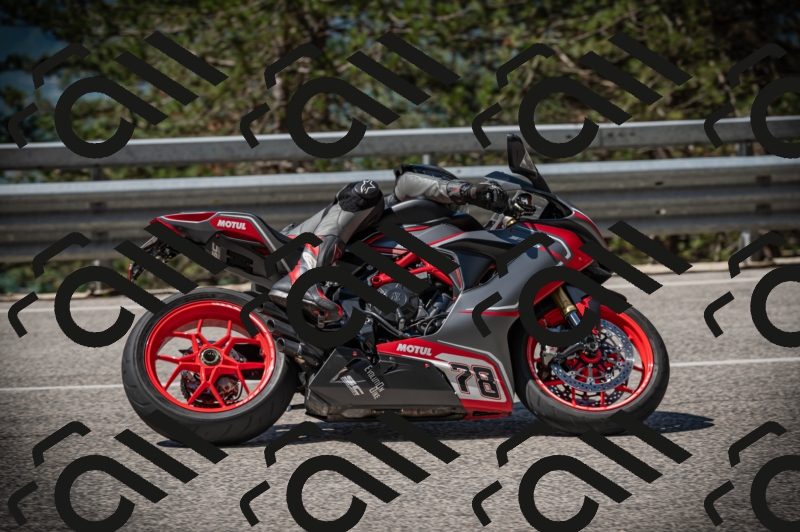 20250517_1100_am_-18