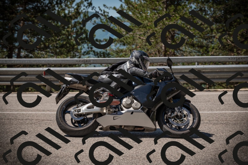 20250517_1103_am_-12