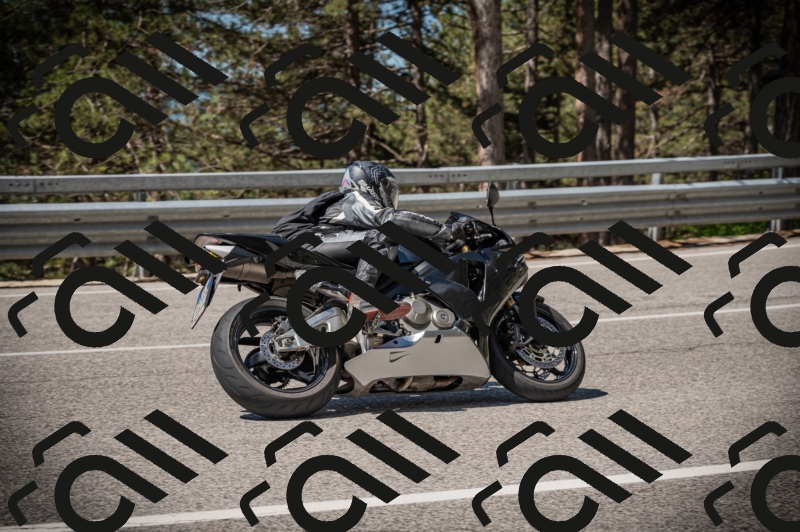 20250517_1103_am_-13