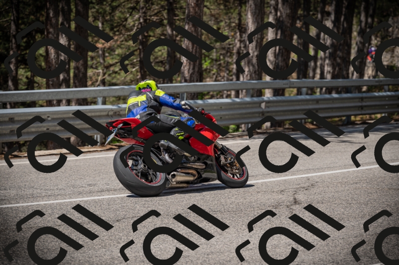 20250517_1112_am_-15