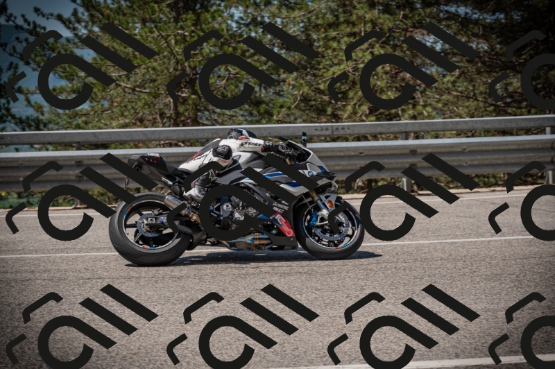 20250517_1115_am_-14