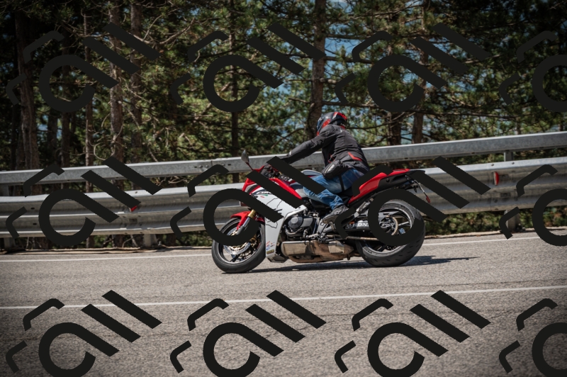 20250517_1115_am_-17