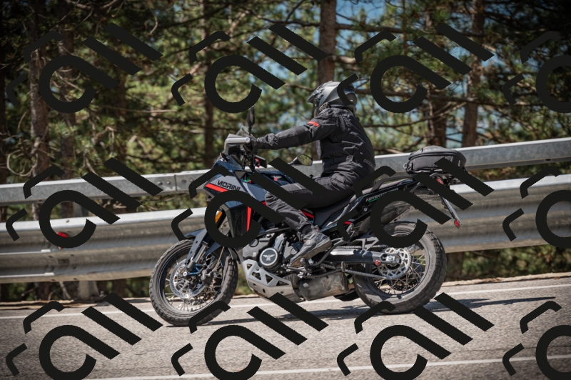 20250517_1119_am_-12