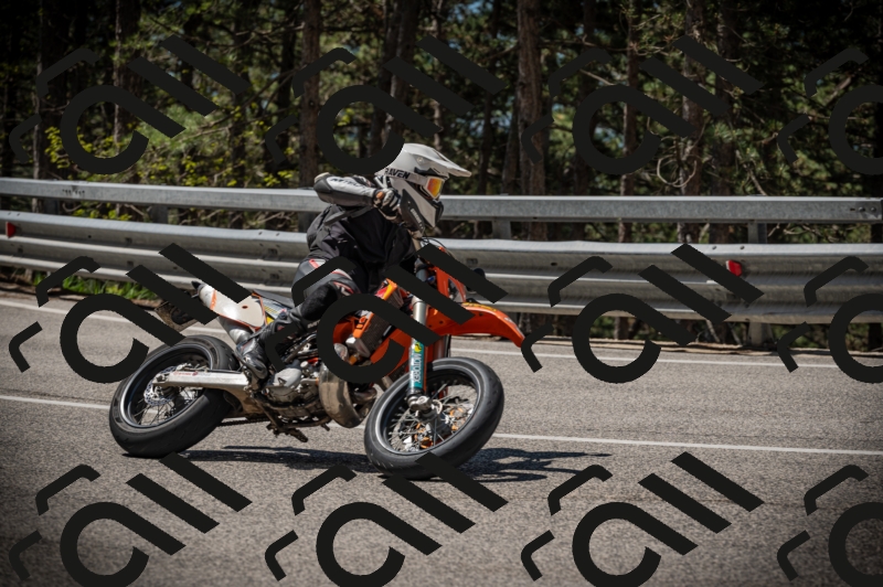 20250517_1120_am_-14