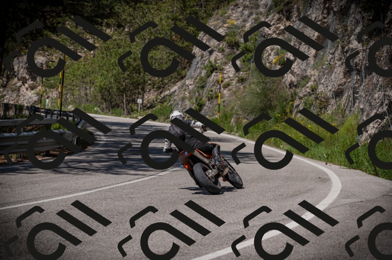 20250517_1120_am_-15