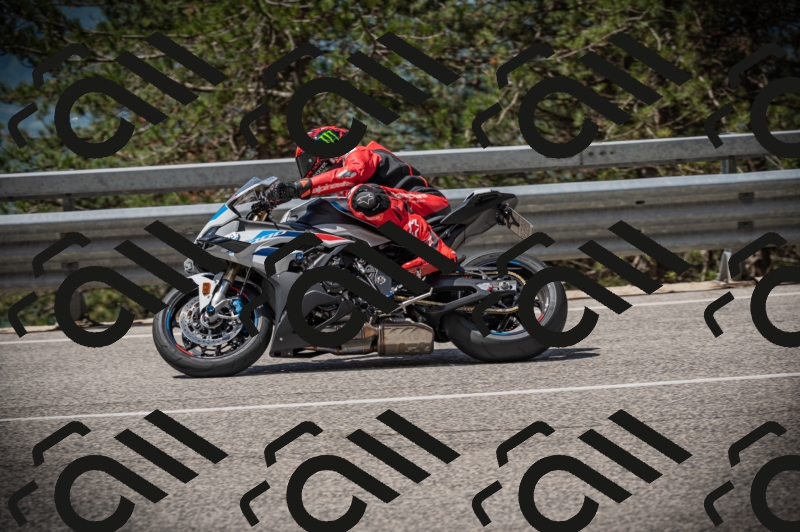 20250517_1126_am_-13