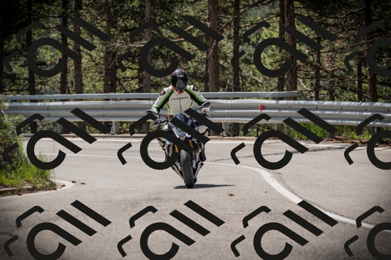 20250517_1128_am_-14