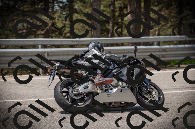 20250517_1159_am_-12