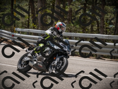 20250517_1159_am_-18