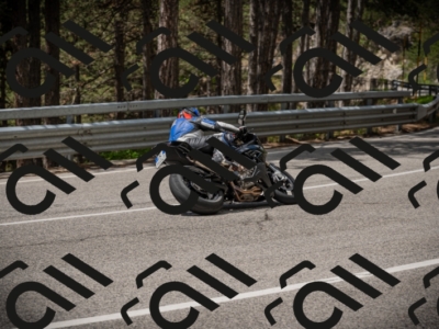 20250517_1207_am_-11