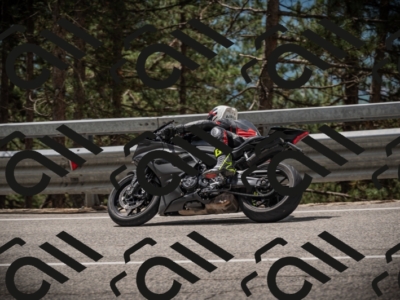 20250517_1209_am_-11