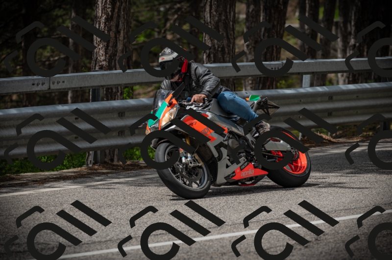 20250517_1213_am_-15