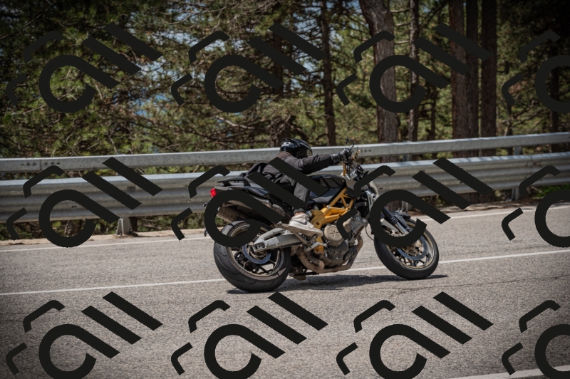 20250517_1220_am_-11