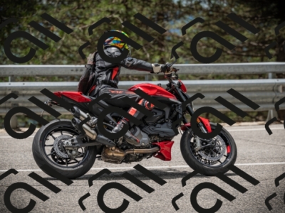 20250517_1238_am_-11