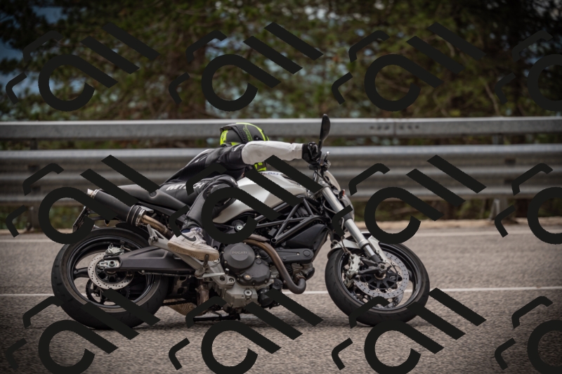 20250517_1241_am_-11