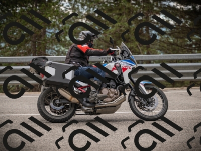 20250517_1248_am_-11