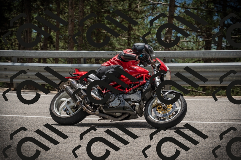 20250517_1258_am_-12