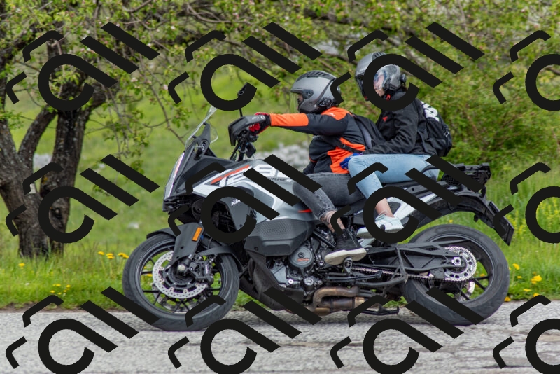 202505171215-DSC_6969_c2