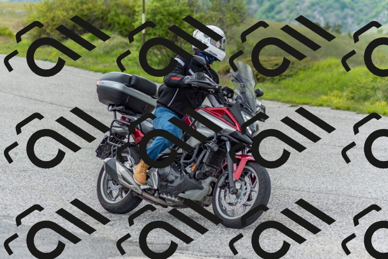 202505171225-DSC_6992_c2