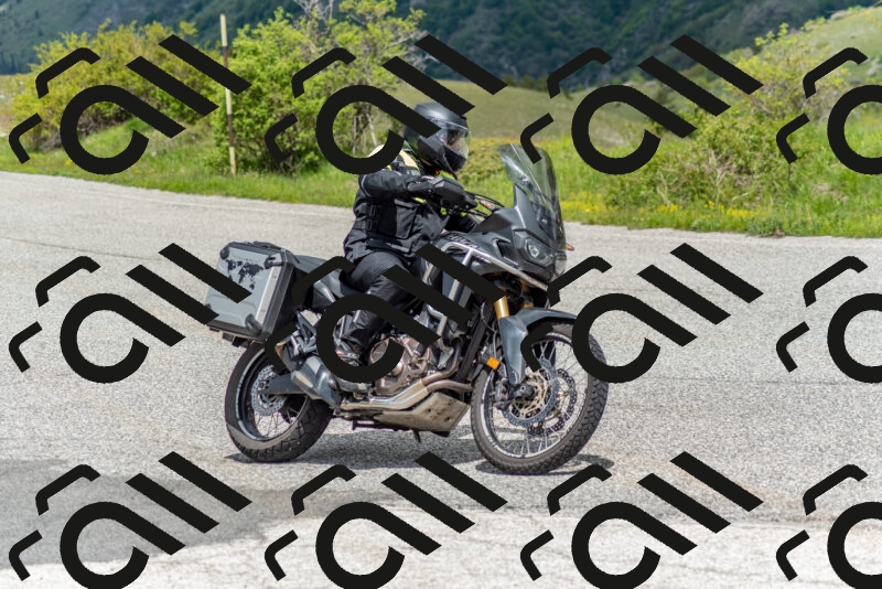 202505171245-DSC_7038_c2