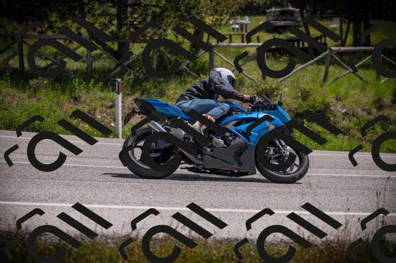 20250518120123-Z62_1056_am_