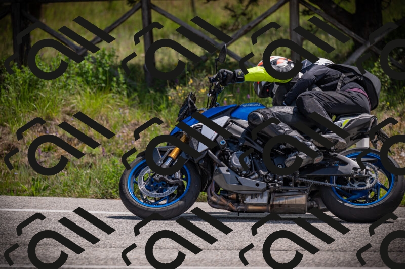 20250518120140-Z62_1067_am_