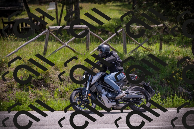 20250518120144-Z62_1070_am_