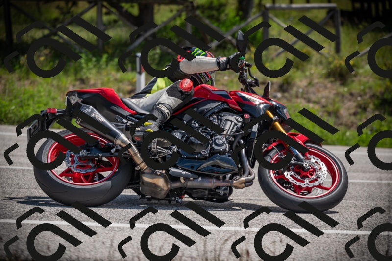 20250518120254-Z62_1077_am_