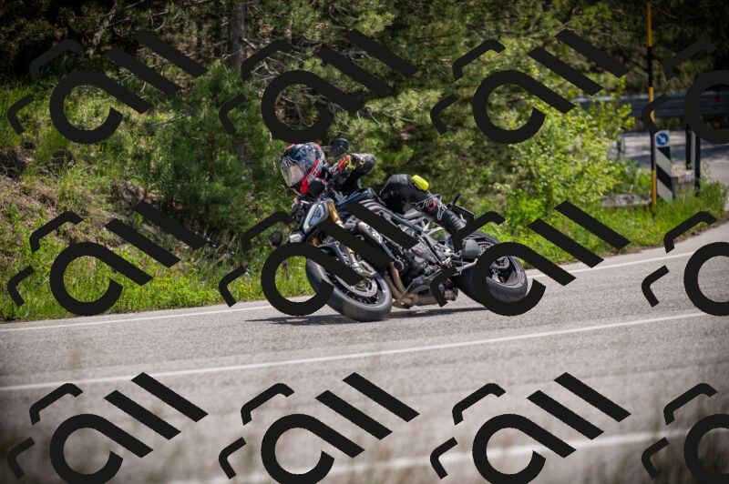 20250518120345-Z62_1098_am_