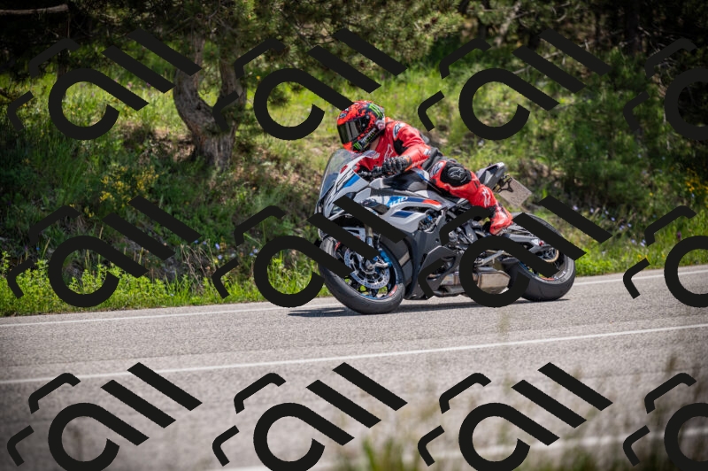 20250518120350-Z62_1103_am_