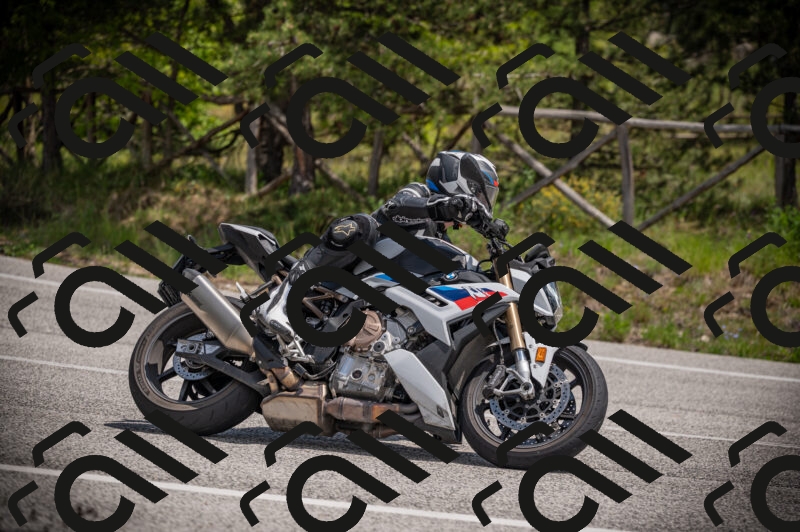 20250518123200-Z62_1553_am_