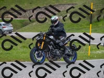 202505181300-M22_5129_m2_