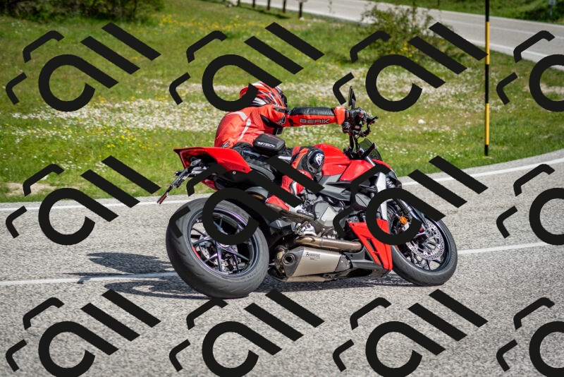 202505181016-DSC_7213_c2