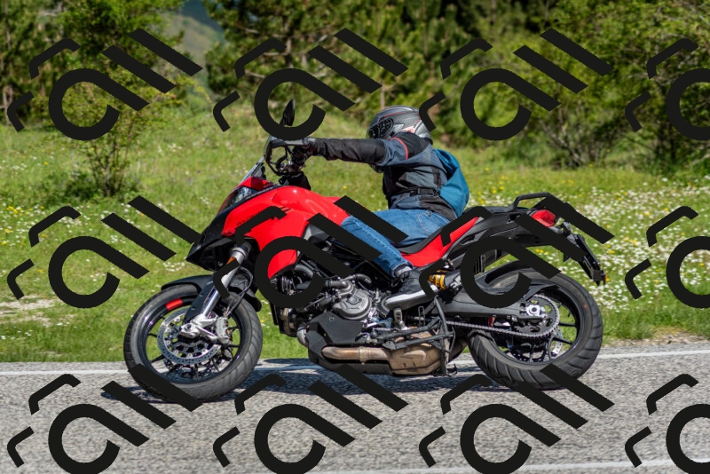 202505181023-DSC_7282_c2