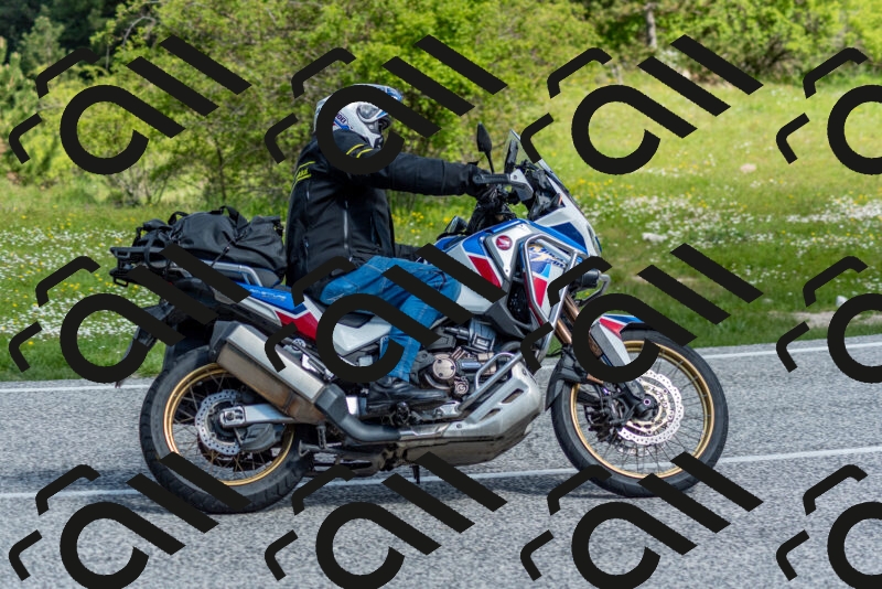 202505181032-DSC_7365_c2