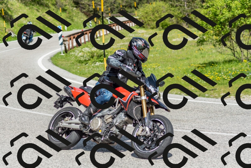 202505181033-DSC_7381_c2