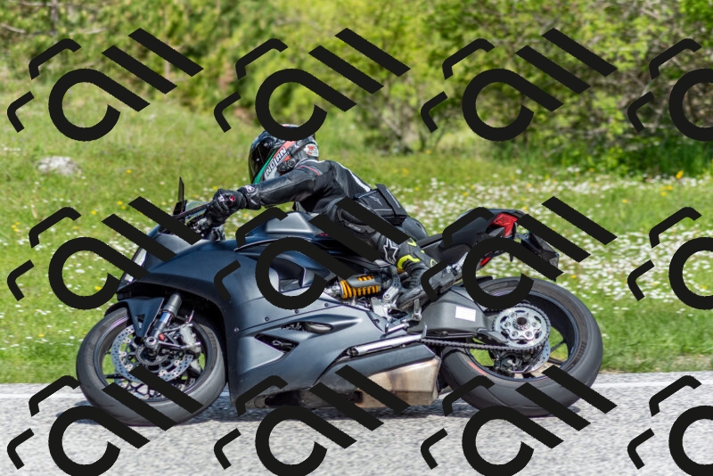 202505181047-DSC_7552_c2