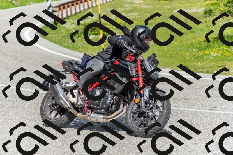 202505181051-DSC_7657_c2